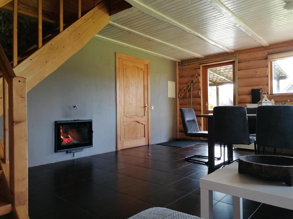 Palmas Villa Jurkalne Bagian luar foto